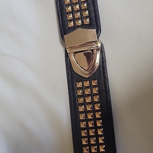 Women black and gold stretch waist belt - Picture 3 of 3